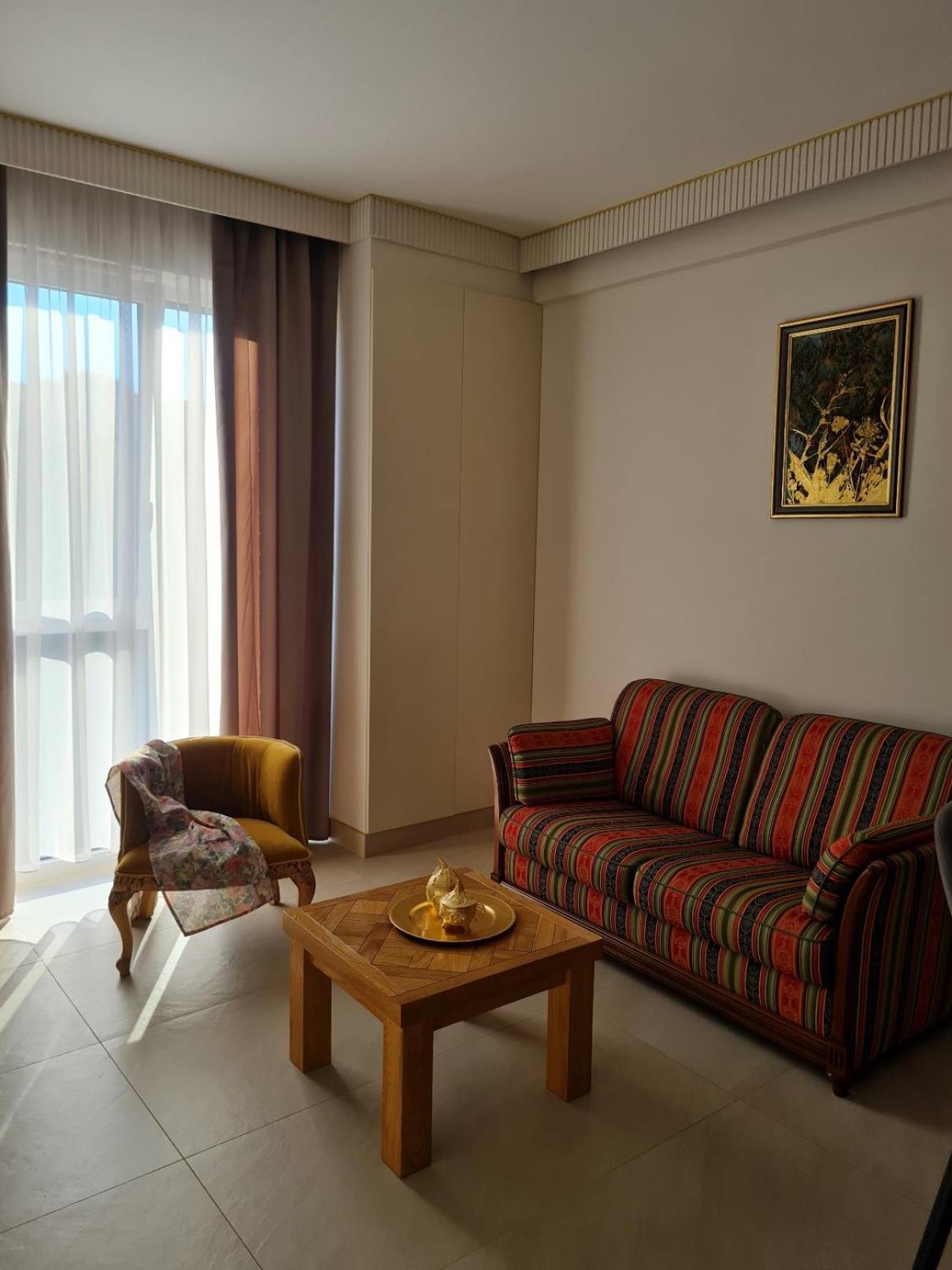 Glori Gold Apartaments Baia Mare Exterior photo